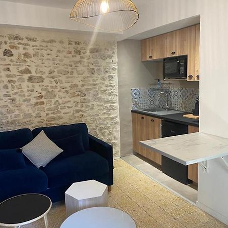 La Tour 2: Appart Neuf Au Coeur De La Petite Venise LʼIsle-sur-la-Sorgue المظهر الخارجي الصورة